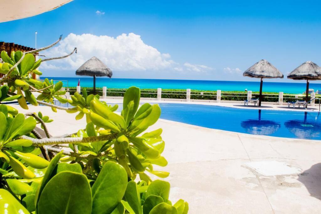 Cancun Marlin 32 Exterior foto